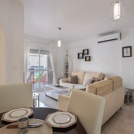 Lägenhet Two Bedroom Apartament In La Florida Alicante